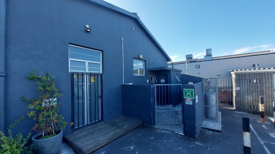 To Let commercial Property for Rent in Durbanville Western Cape